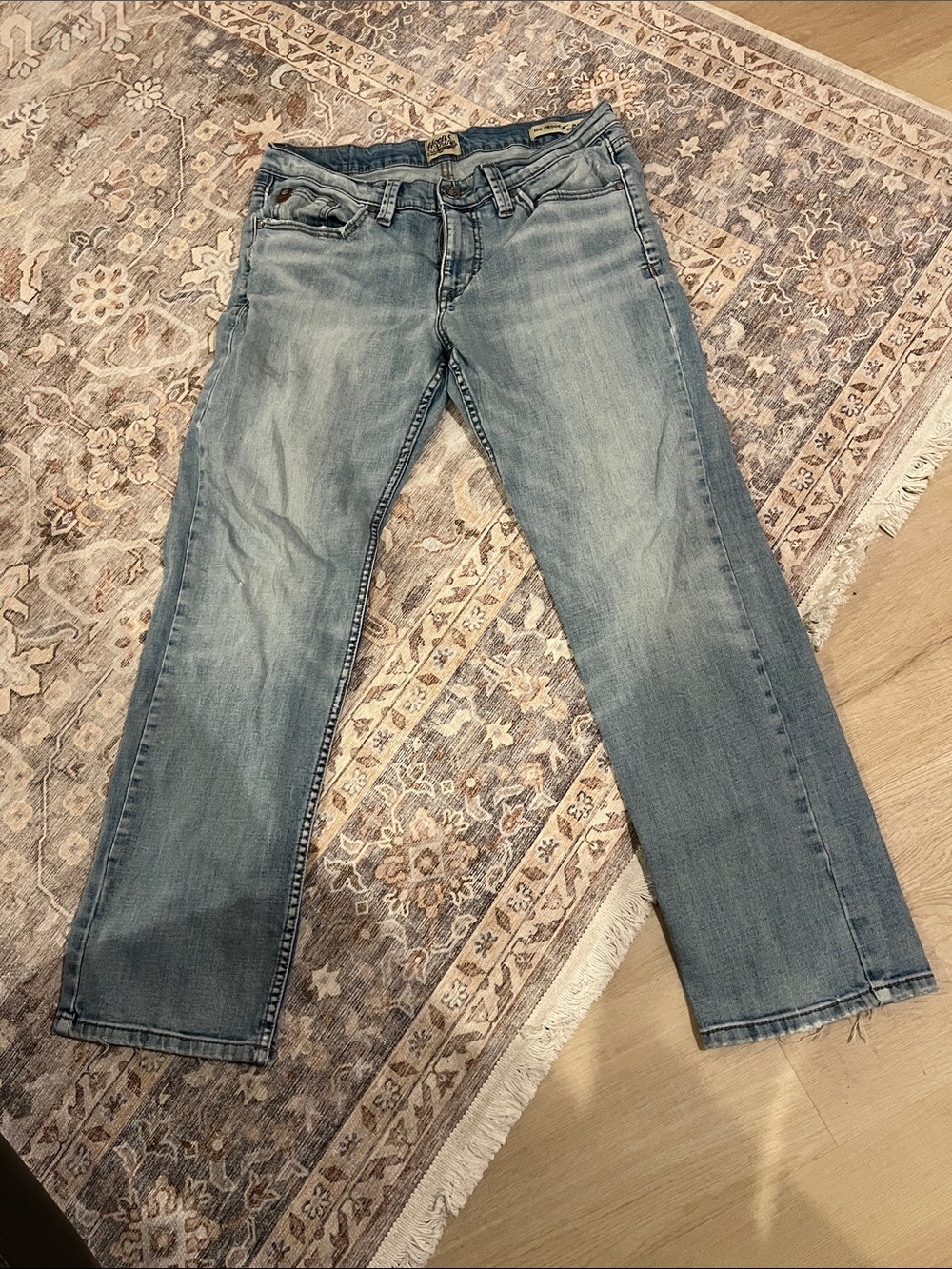 Men's Moonshine Spirit slim straight distressed Denim Jeans, size  32 / 30